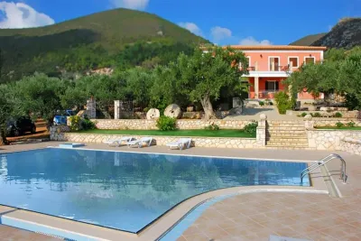 Anatoli Labreon Hotels in der Nähe von Porto Limnionas Beach