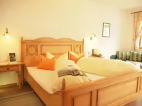 Apart-Garni Motnaida Hotels in der Nähe von Hermelindis Einkauf-Center