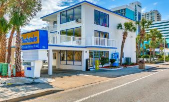 Beachcomber Inn & Suites