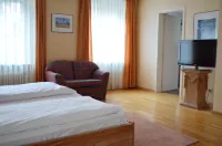 Alte Post - Hotel am Rhein-Ufer Laufenburg Hotels in Bad Sackingen