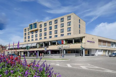 Mercure Hotel Trier Porta Nigra Отели рядом с достопримечательностью «Базилика Константина»
