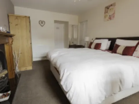 The White Swan Inn Hotels in Lowick