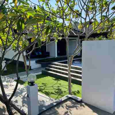 Beach Club Lombok by Bale Solah Hotel Exterior