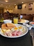 ユーロビルディング エクスプレス マラカイ - 朝食