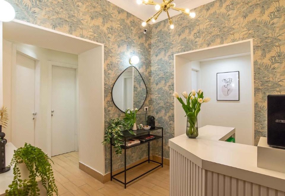 바티칸 거리나 숙소 주변의 활기찬 풍경