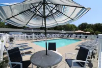 Wells-Ogunquit Resort Motel & Cottages - Pools