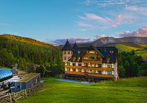 Grand Hotel Bachledka Strachan Hotels in Tatranska Javorina