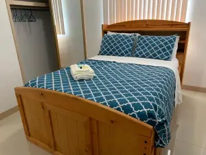 Joes place - 3 Bedroom Apt