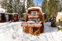 Chickaree Chickadee Buyout by AvantStay 2 Sister Cabins
