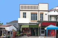 Spot on 91834 Sg 99 Homestay Syariah Near Smp N 34 Pekanbaru Hotel dekat Pasar Kaget Labersa