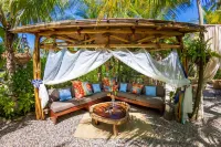 Muúnek Hotel Boutique Art & Spa Hotels in Acapulco