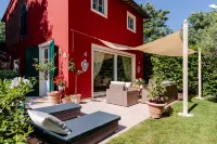 Villa Catia Farmhouse, Three Luxury Bedrooms, a Jacuzzi Pool and a Dream-Like Getaway Experience - Villaer