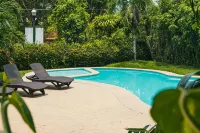 Hotel Cañada Internacional