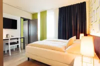 Harry's Home Dornbirn Hotel & Apartments Hôtels à : Lustenau
