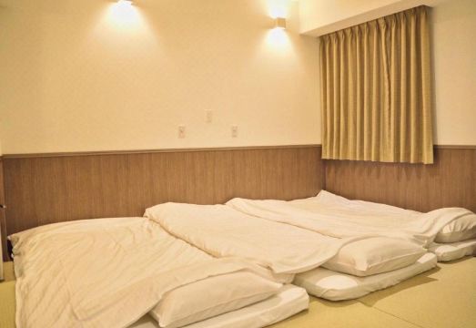 4. 호텔 엑설런스 ..