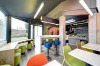 Ibis Budget Caen Memorial - Morgenmad