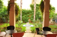 Riad Au 20 Jasmins Hotels in Fès