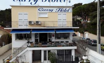 Carry Hotel