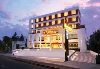 Tribute Royale Hotel in zona Chottanikkara Bhagavati Temple