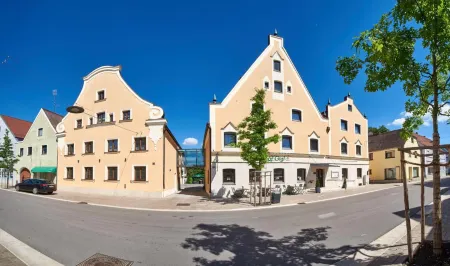 季吉爾旅館