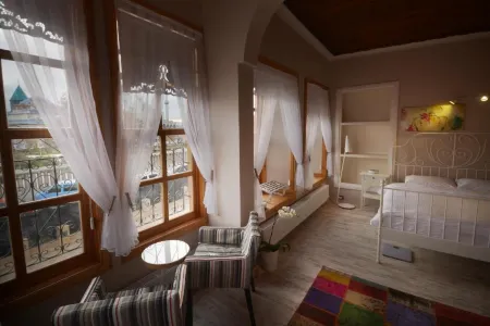 Hich Hotel Konya