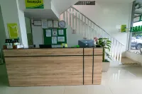 Hotel Verde Mares - parking