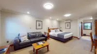Quantum Lodge Motor Inn Hotels in Hamilton
