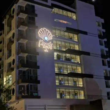 Pearly Hotel