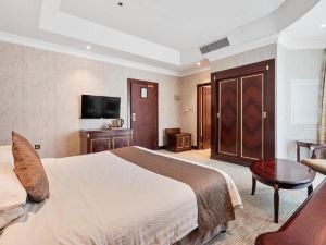 Chairmen Hotel