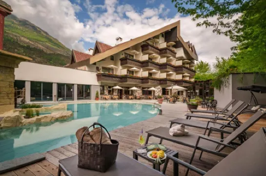 Hotel Vier Jahreszeiten