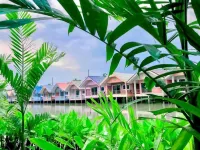Baan Chay Namm Resort Hotels in Bang Sao Thong