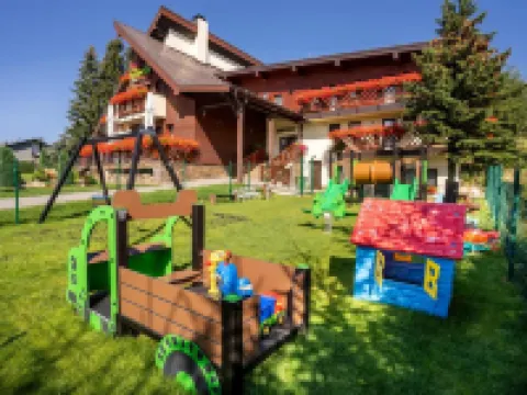 格洛麗亞別墅 班斯卡－比斯特里察酒店