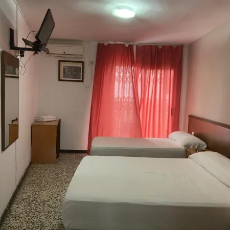 Hotel Iris