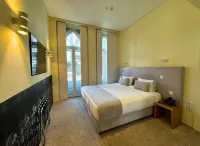 Emaj Boutique Hotel