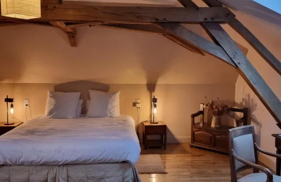 萊斯艾弗斯酒店