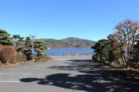 Lakepia Angel Yamanaka Lake - parking
