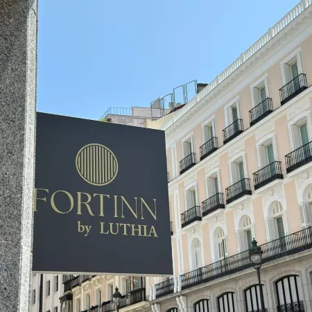 Fortinn Puerta del Sol Отели рядом с достопримечательностью «Улица Гран-Виа»