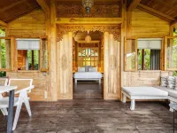 Tresna Bali Cabins and Cooking School Ubud エレファント ケーブ周辺のホテル