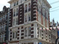 CS Hotel トムトム周辺のホテル