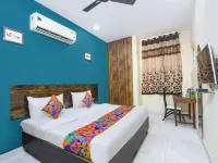 Super Townhouse 28 Отели рядом с достопримечательностью «Офис IndiGo»