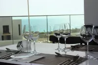 Amphora Hotel & Suites - พร้อมอาหารเช้า