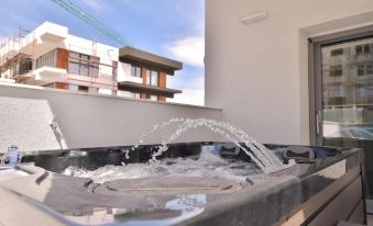 Wave 3 Promenada Apartments