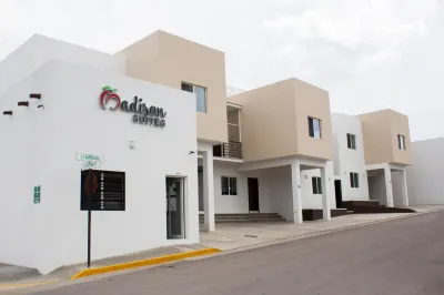 Madison Suites Hotels in Cuauhtémoc