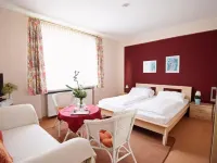 Hotel-Pension am Böhmepark Hotels in Soltau