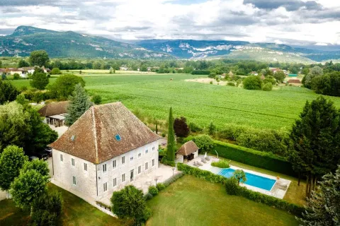 DOMAINE DU MANOIR