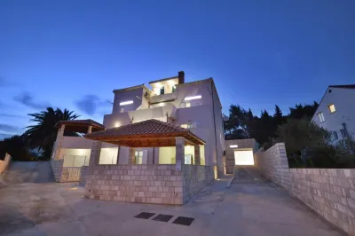 Villa Avantgarde Hotels in Općina Župa Dubrovačka