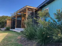 Orford Blue Waters Hotel Hotels near Maria Island Gateway