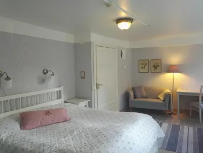 Lilla Hotellet Hotels near Museum of Sketches