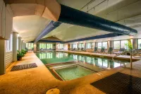 Attitash Mountain Village Hotel a Bartlett