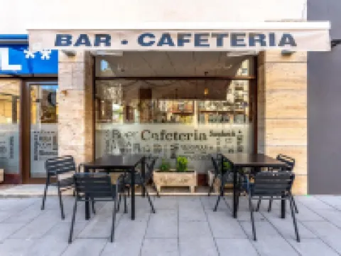 Marinada Cambrils Hotels in Cambrils